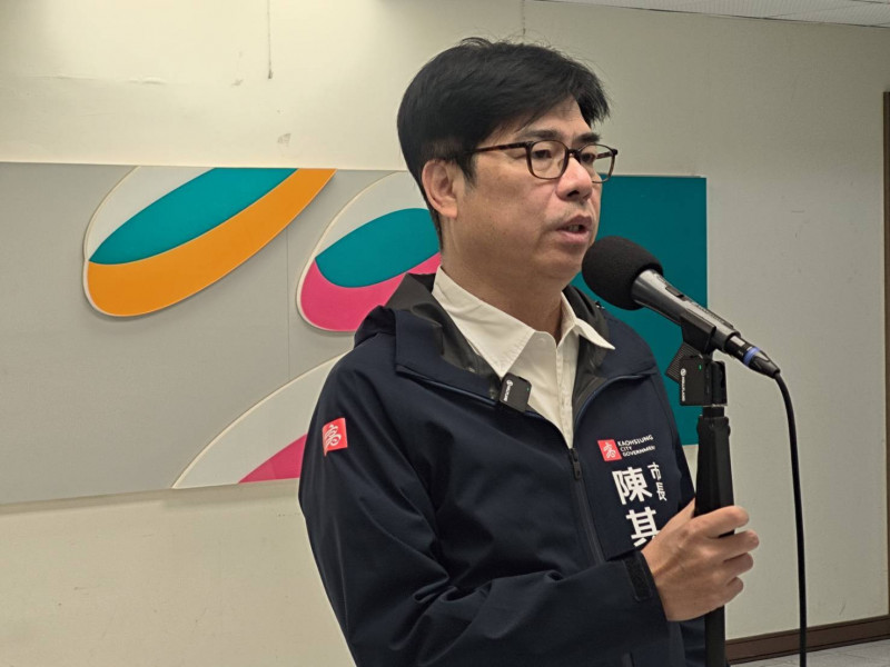 興達電廠擬延役5部舊燃氣機組，陳其邁提醒台電應說明汙染如何減量。（記者王榮祥攝）