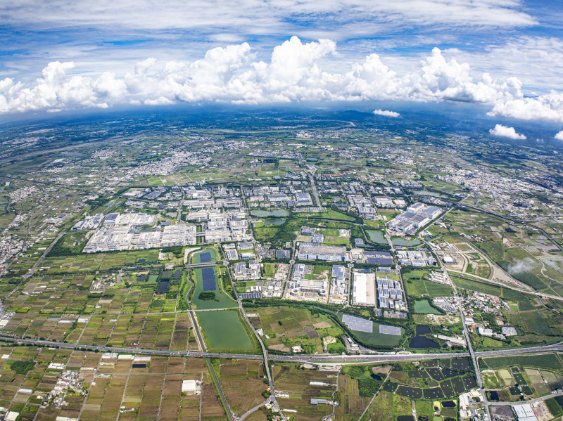 南科台南園區已連續2年締造營業額突破2兆元紀錄，且連續2年營業額成長率均超過3成。（台南市政府提供）