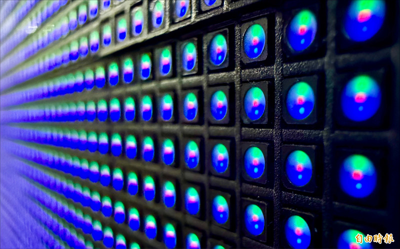 〈財經週報-台股熱點〉台廠卡位Micro LED光互連 後市可期