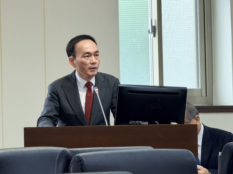 塑膠袋漲價涉聯合漲價？ 公平會：3個月內給調查結果