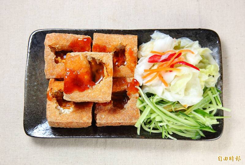 臭豆腐是許多台灣人喜歡的美食。示意圖。（資料照）