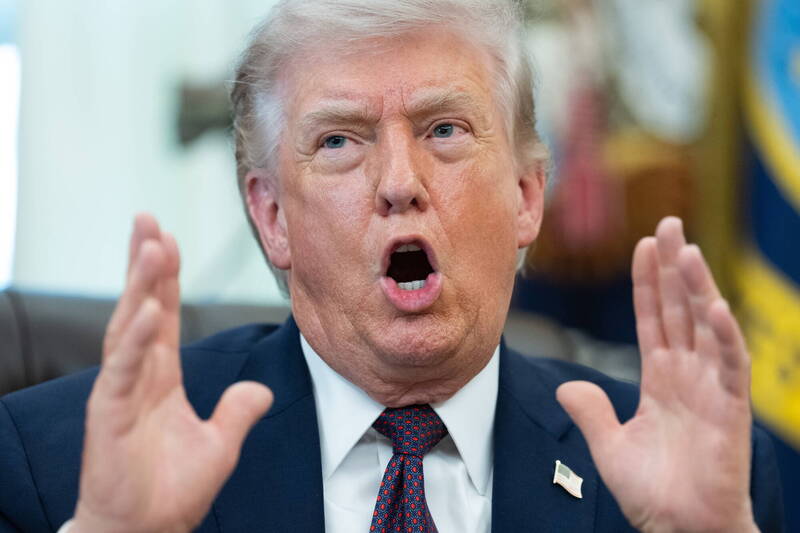 伊朗威脅打擊蘋果等18家美國公司 川普板起臉回應：「用BB槍嗎？」