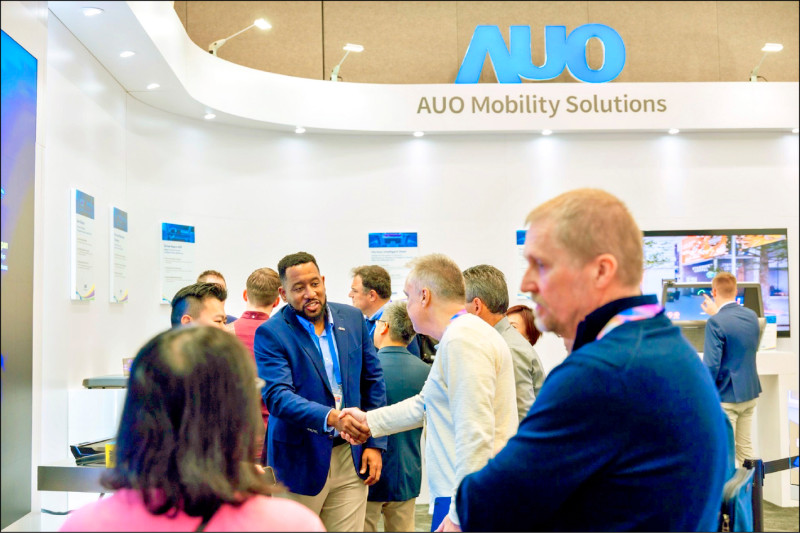 熱門股》外資回補 友達爆量鎖漲停