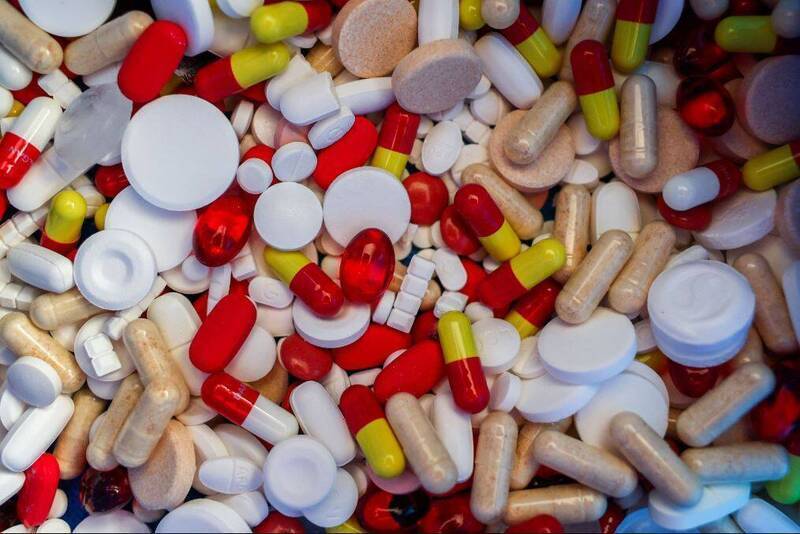 100％藥品關稅來了！川普政府最快週四祭出 鎖定未達低價協議藥廠