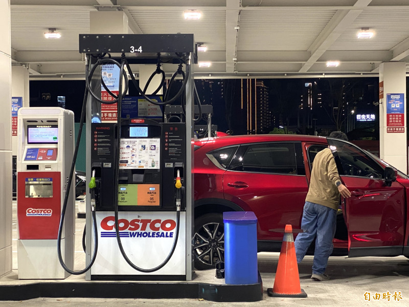 好市多（圖）加油祭送200元抵用券。（記者黃旭磊攝）