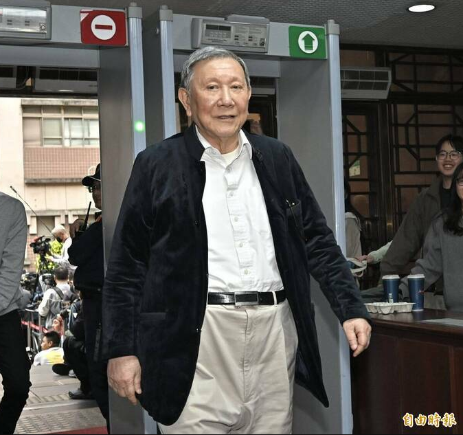 沈慶京呼籲股東將委託書交給中工現有團隊。（資料照）