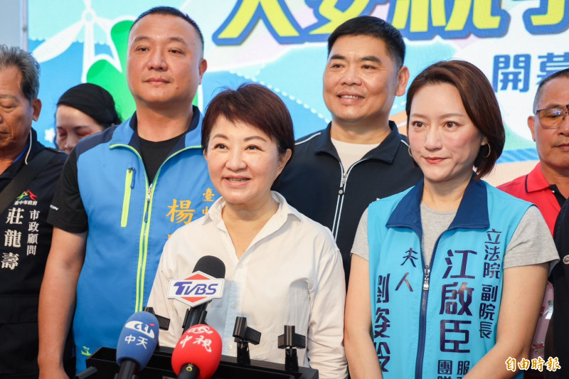 台中市長盧秀燕批中央「能源政策錯誤」。（記者張軒哲攝）