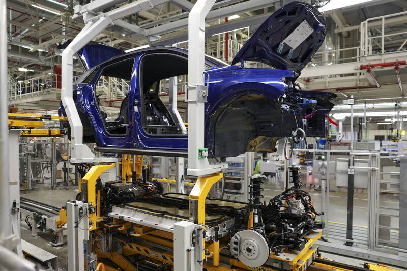 歐洲汽車業前景堪憂 產業中心現金流自2019來幾乎腰斬