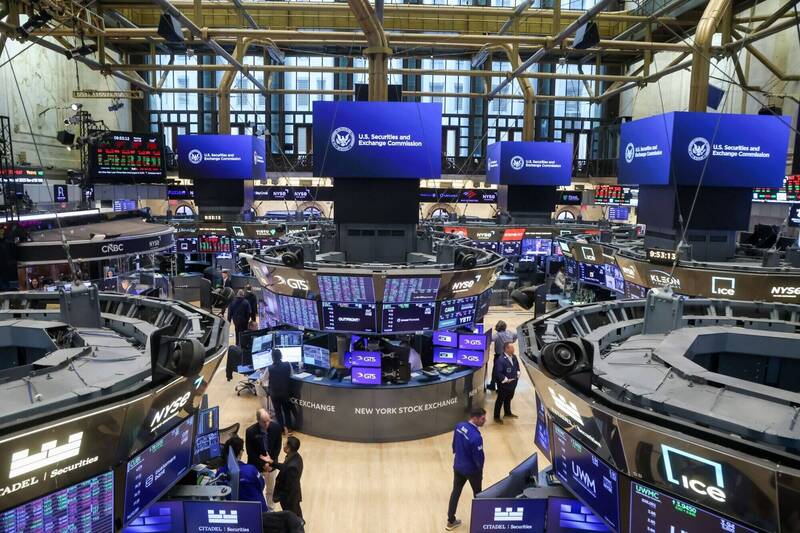 美股收盤》美伊和談前景不明 美股多收低、台積電ADR下跌1.15％