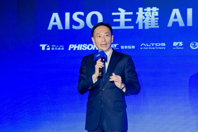 昕力資切入半導體供應鏈商機。圖為董事長姚勝富。（業者提供）