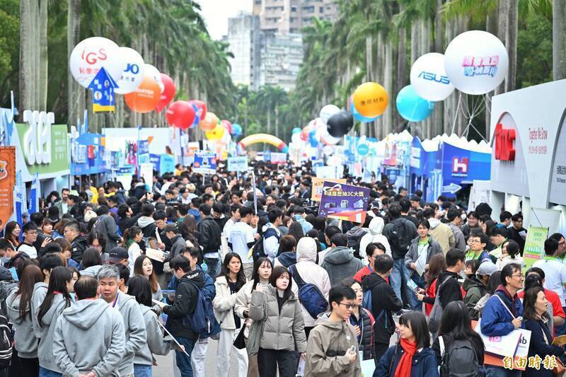 少子化衝擊！大企業吸走52％新鮮人 中小企業面臨史上最嚴峻「搶人大戰」