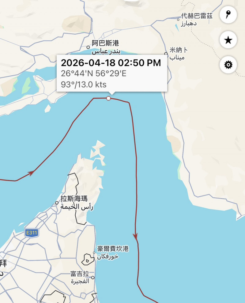 君善輪4月19日（當地時間4月18日）通過荷姆茲海峽一路向南航行。（圖取自 「Findship」 APP）