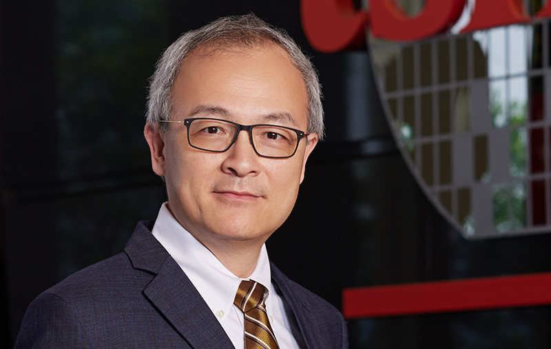 袁立本表示，台積電今年已量產全球最大的 5.5 倍光罩尺寸 CoWoS，良率超過 98%。（取自台積電官網）