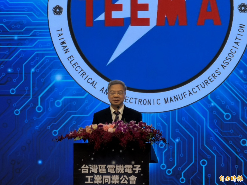 龔明鑫讚TEEMA海外科學園區 可讓台灣成經濟日不落國