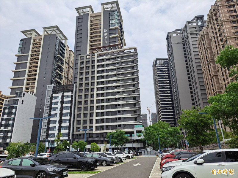 房市交易回穩？新竹市稅務局統計，竹市土增稅4月破億元，已終止連續13個月年增率負成長。（記者洪美秀攝）