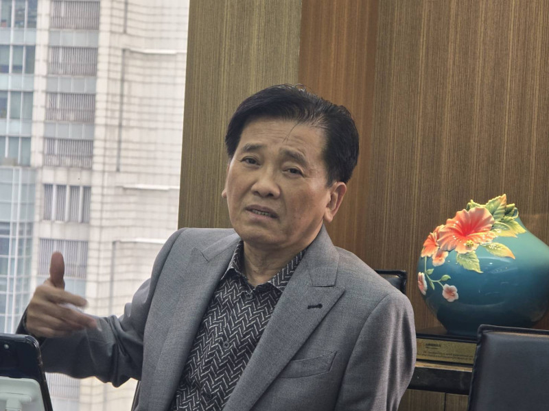 台驊總經理顏益財指出，6月中旬前艙位都被鎖定。（記者王憶紅攝）