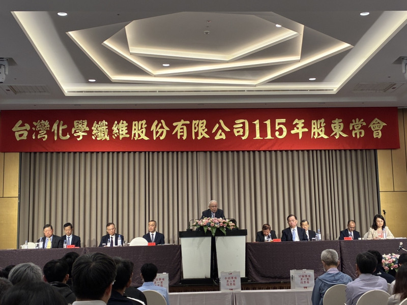去年上市以來首見虧損，台化董座洪福源致歉、看下半年營運與上半年相當。（記者張慧雯攝）
