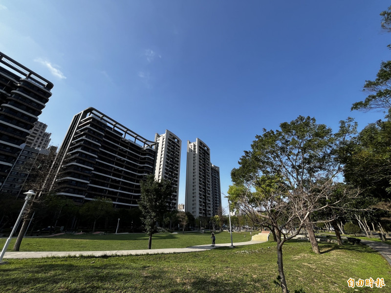 房價降、所得增 去年Q4全國房貸負擔率減輕1.67個百分點