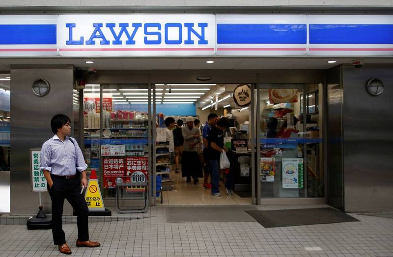 日本連鎖便利商店羅森（Lawson）。（路透）