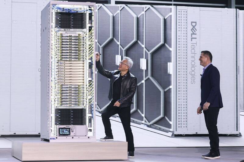 不只記憶體！輝達伺服器製造商緯穎：AI瓶頸2028才見緩解