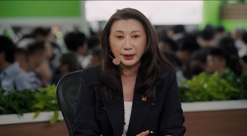 鴻海前輪值CEO談集團AI發展 曝劉揚偉一舉動有遠見