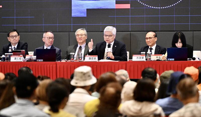 魏哲家：連黃仁勳也「不知道」AI會快速爆發  台積電加速全力擴產