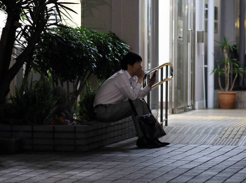 年賺160萬薪水全上繳！59歲男退休前夕得知「1真相」超崩潰