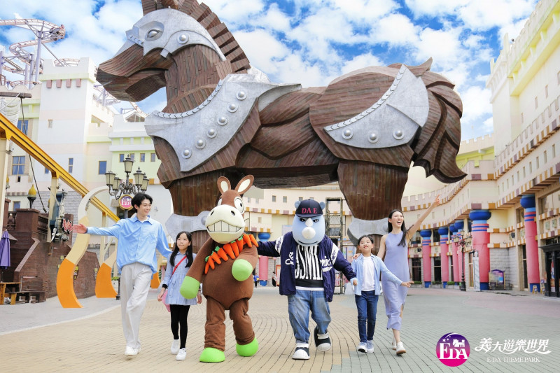 資策會助義大遊樂世界打造5G智慧主題樂園，以沉浸式體驗與智慧客服推動觀光場域數位升級。（下載自義大遊樂世界IG）