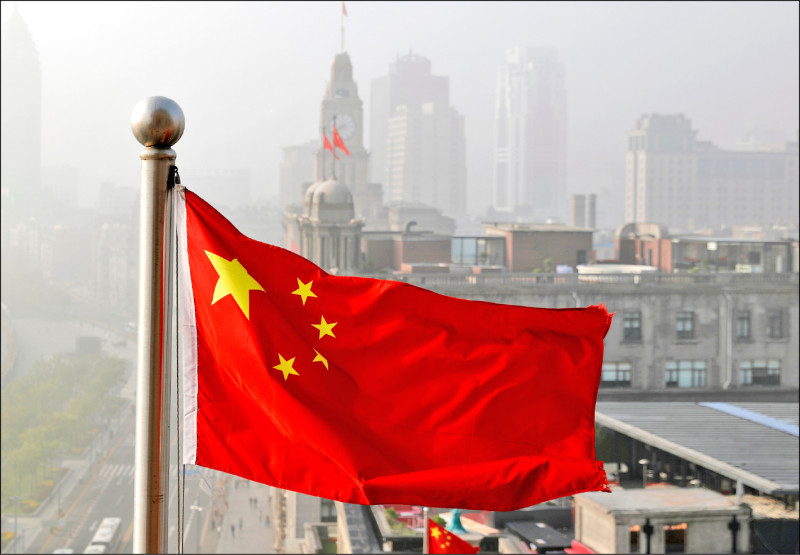 ��������Ͷ��ʢ���ѳɾ��죬һ·��������ռ�Ȳ���һ%��Ԥ��ȫ�꽫��д�µ͡� ���������ļ��գ�