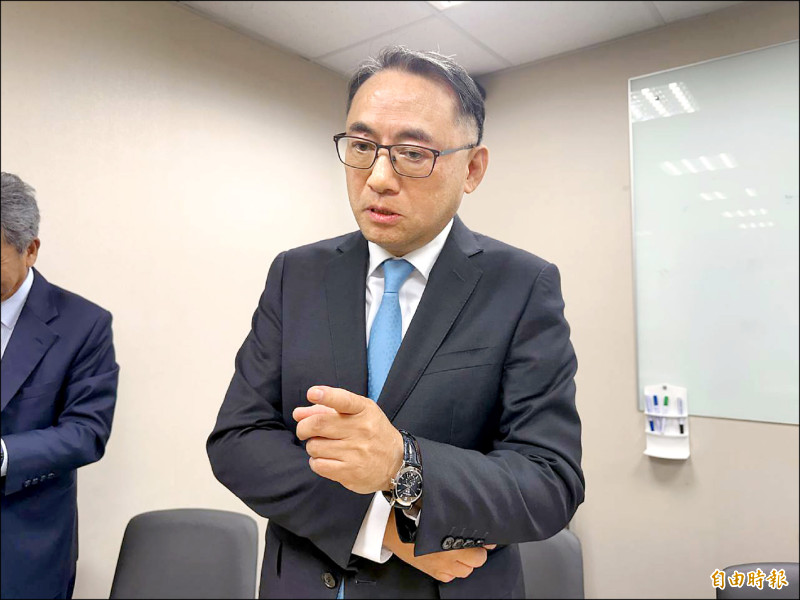 法說會速報》崇越下半年逐季成長 明年營運樂觀