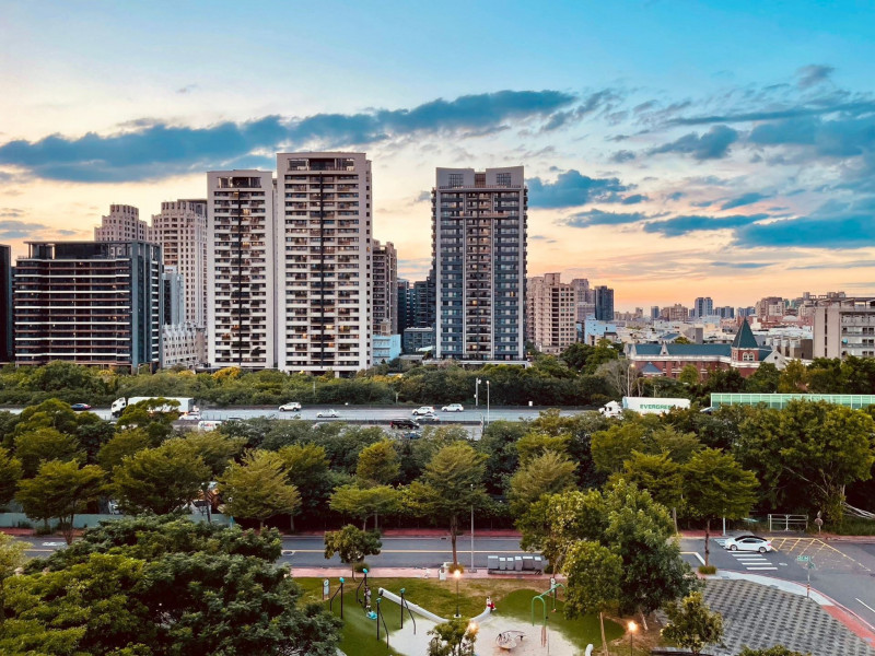越買越小！10年來六都、新竹市各世代購屋面積全面縮小