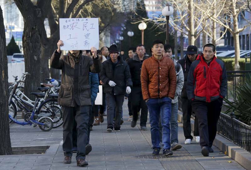 鐵飯碗生鏽?中國國企欠薪5個月「沒人敢離職」殘酷原因曝