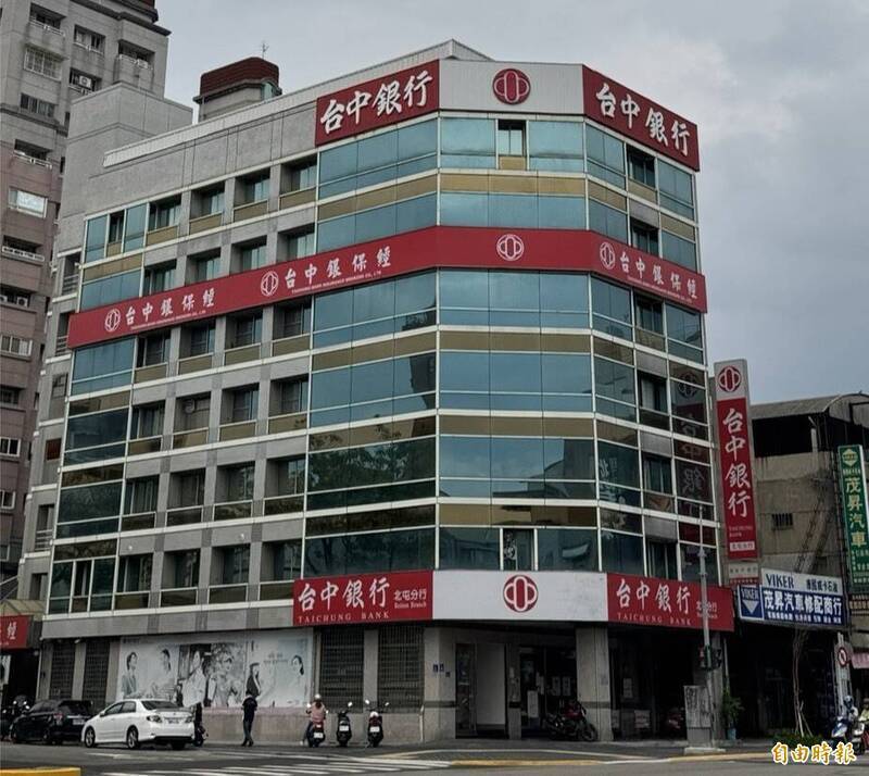 外資狠賣913億!反手爆買「這檔」2.87萬張 24萬股東嗨了「連3買」