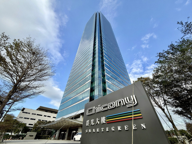 群電8月營收年月雙減 AI伺服器電源送樣測試