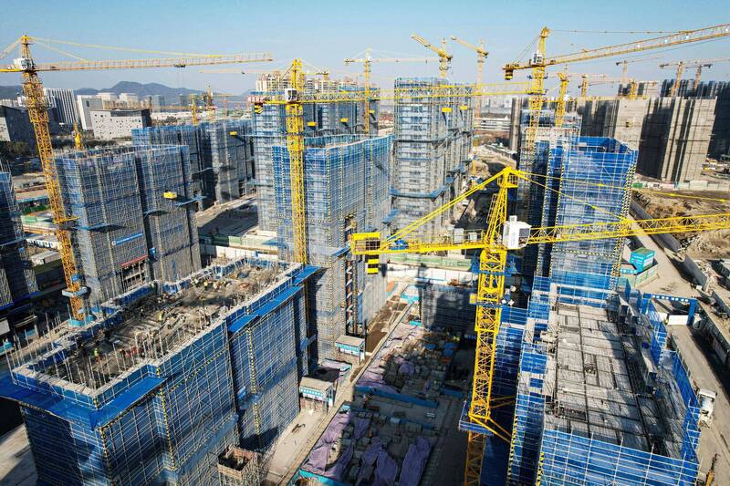 中國8月房價持續低迷 支撐措施成焦點