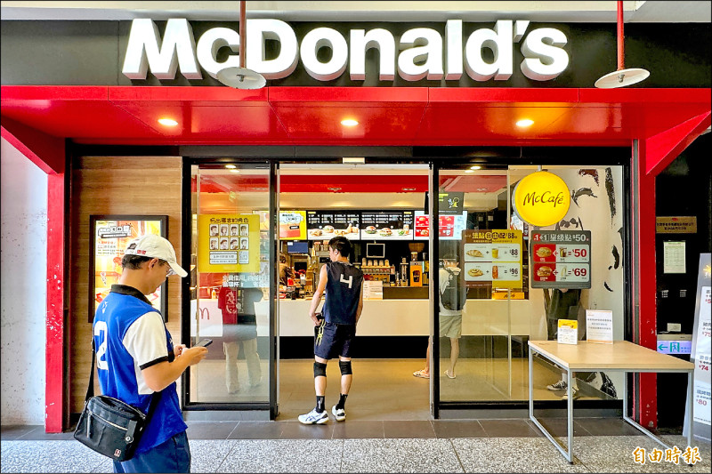 大夜班缺工》得來速店型助攻 麥當勞仍有200家24小時營運