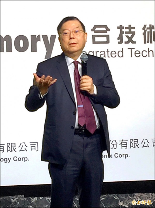 天天被客戶追著跑 黃崇仁：明年晶圓代工漲價10-15％