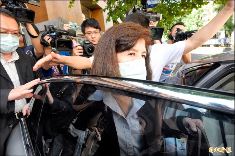 華映涉隱匿承諾 林郭文艷出庭喊冤