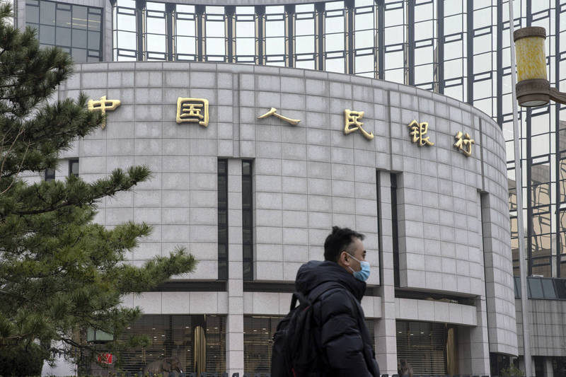 人行官員：中國得放棄控制匯率 人民幣才能國際化