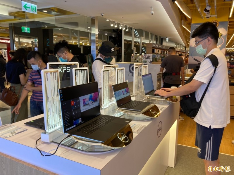 筆電電源能見度佳 群電預期營運季季高