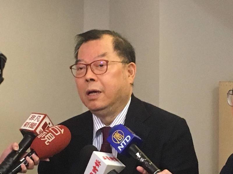 黃崇仁想將力晶私有化 小股東揪集股權對抗