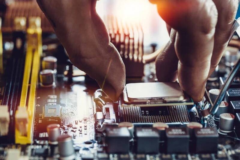 金融時報：中國晶片廠被美國打回石器時代