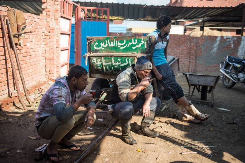 一帶一路害窮國陷赤貧  埃及肯亞以物易物