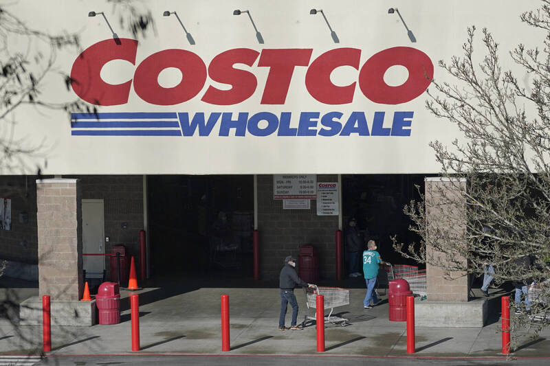 在Costco買沙發坐了2年半 女子竟成功全額退款