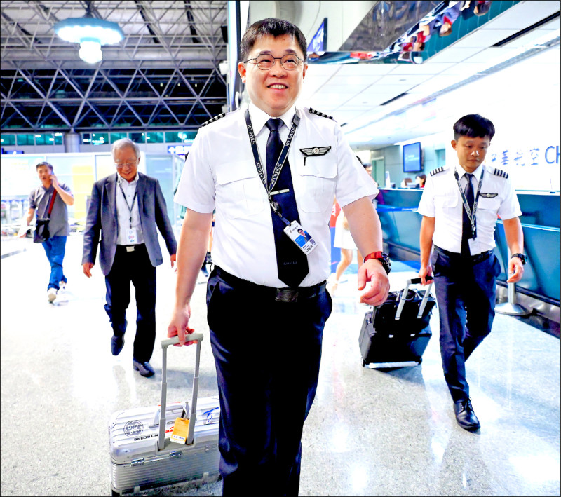 長榮家族分家已定 連環告沒完沒了