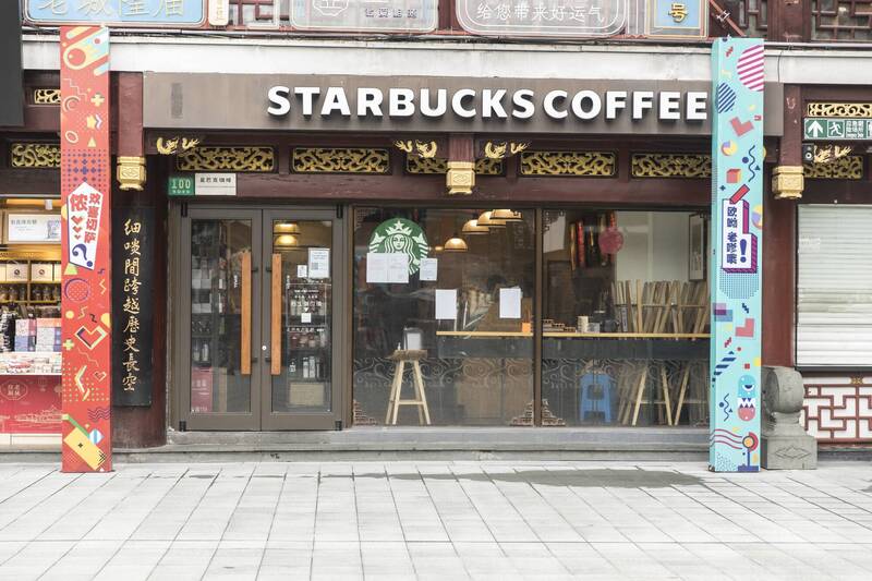彭博：星巴克面對激烈競爭 考慮出售中國業務股權