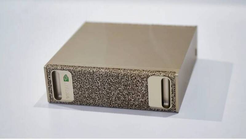 黃仁勳開金口送仙丹！聯發科或可將GB10賣給規模1.65兆PC製造商