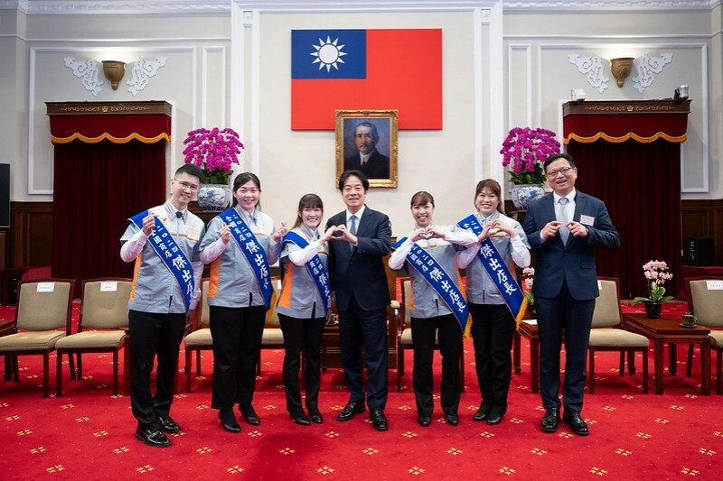 賴總統：中小微企業是台灣經濟發展引擎 3配套升級轉型