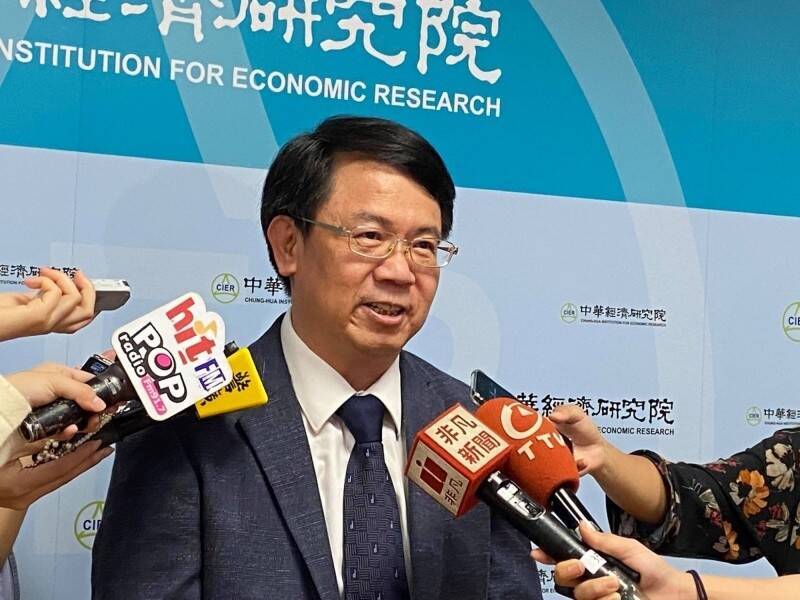 兆豐金總經理 政院核定張傳章接任