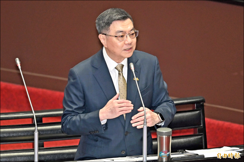 謠言終結站》不在乎10%基本關稅? 政院︰早擬妥因應方案 謠言終結站》不在乎10%基本關稅? 政院︰早擬妥因應方案